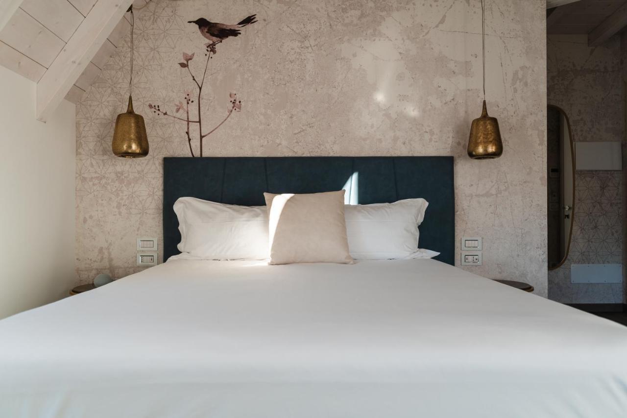 Luxury Suites Rocopom - Lake Front Malgrate Luaran gambar