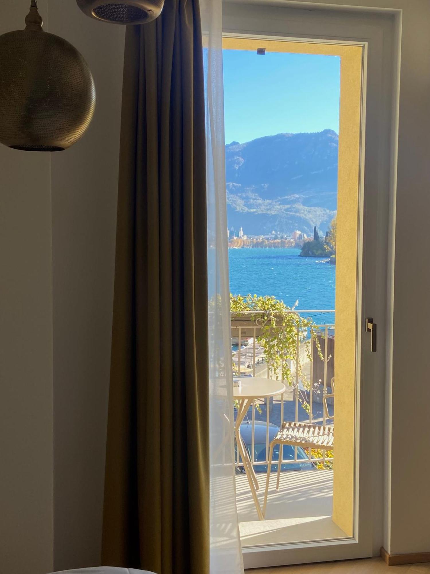 Luxury Suites Rocopom - Lake Front Malgrate Luaran gambar